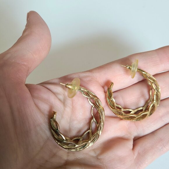 Butler large gold tone loops earrings. - Picture 6 of 6